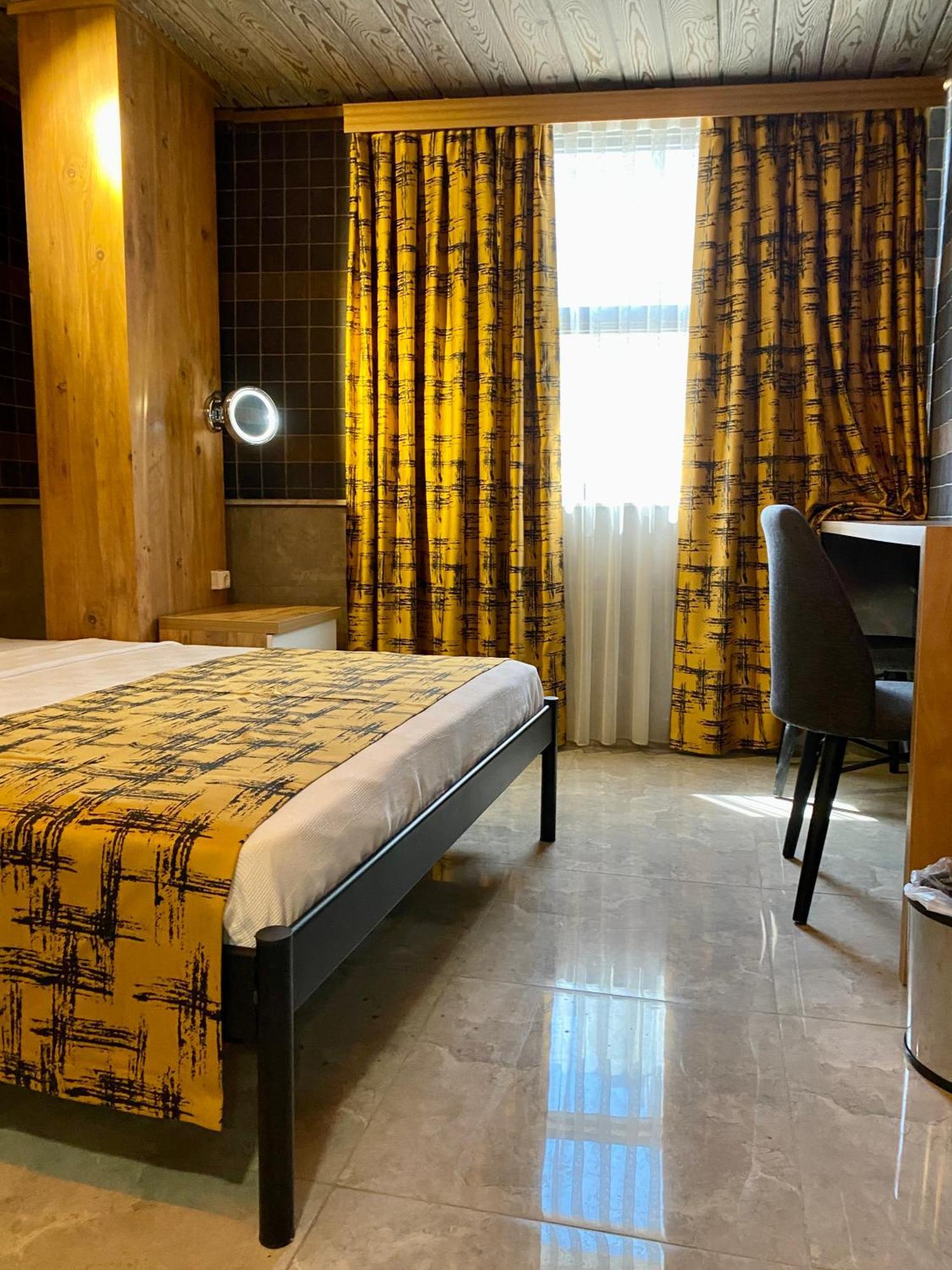 Otel M-oda
